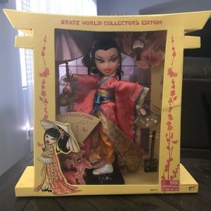Bratz World! Collector’s Edition